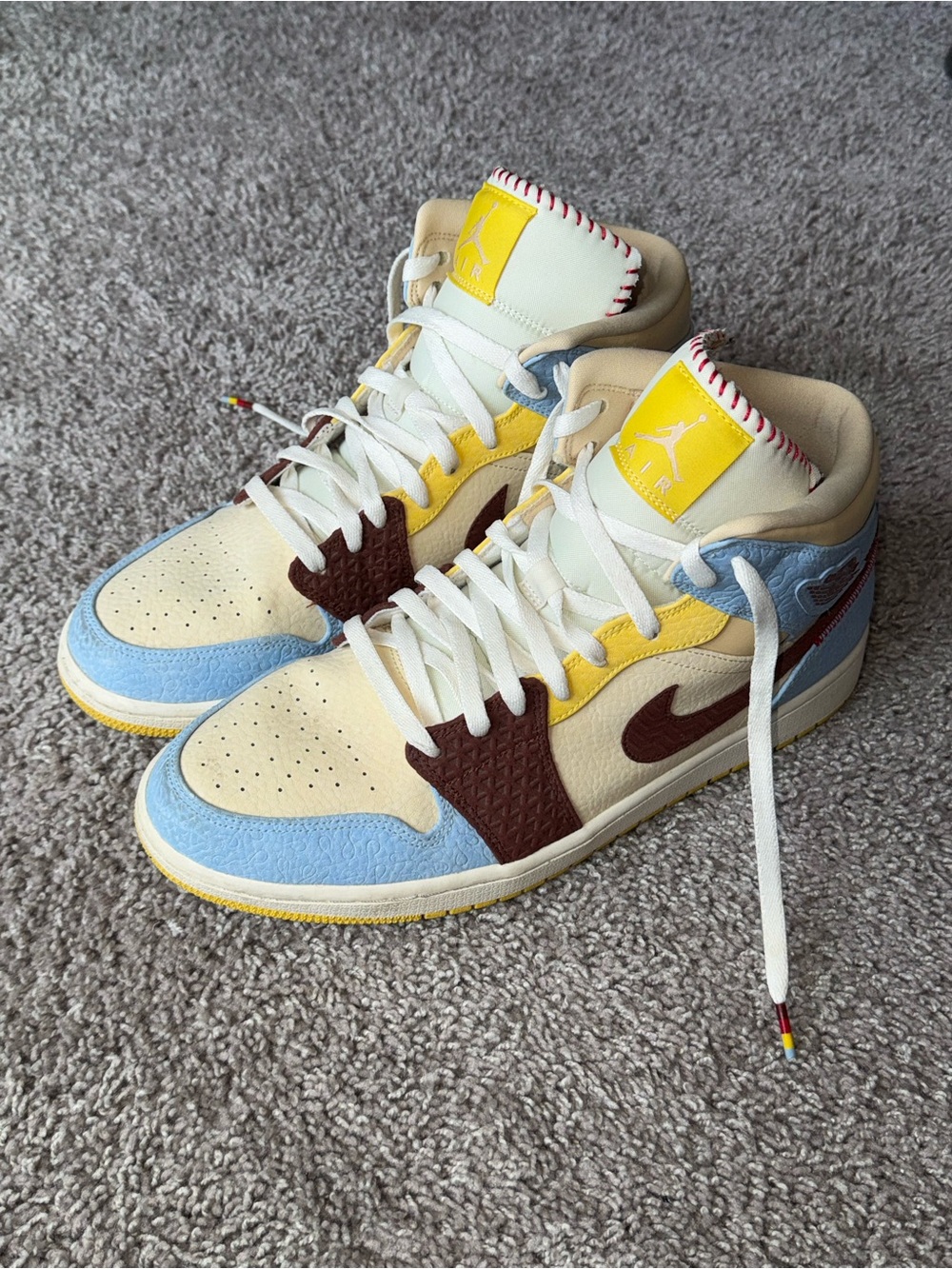 Jordan 1 Mid SE Fearless Maison Chateau Rouge size 13